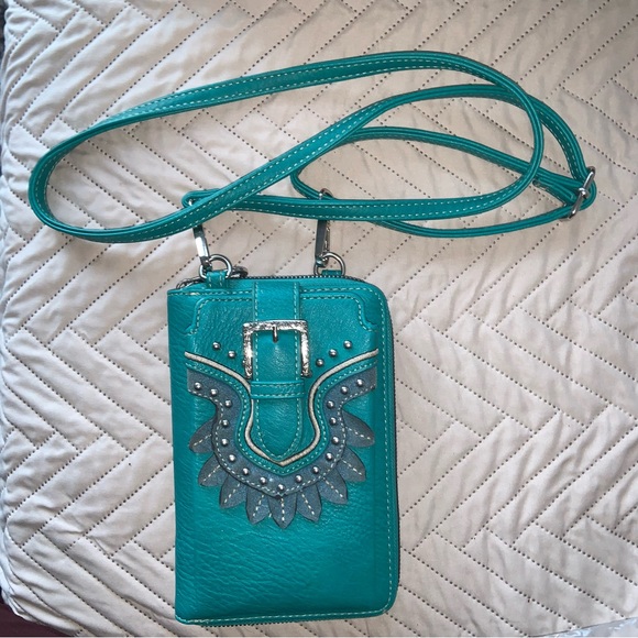 American Bling Teal and Black Crossbody Wallet with Turquoise Accents NWOT - Picture 2 of 6